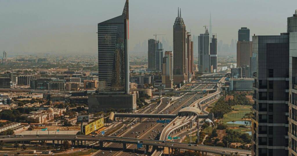 Is It Easy to Drive in Dubai