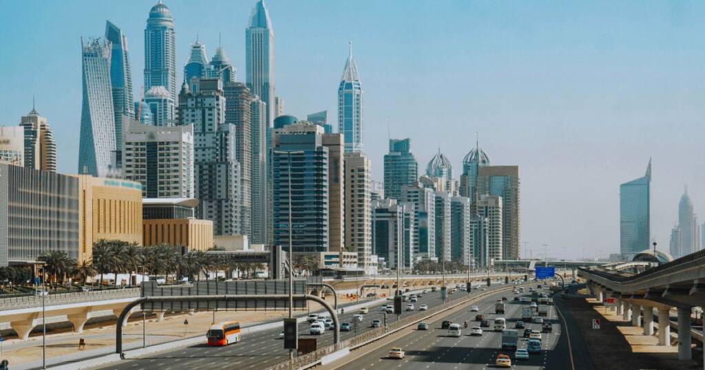 Is It Easy to Drive in Dubai