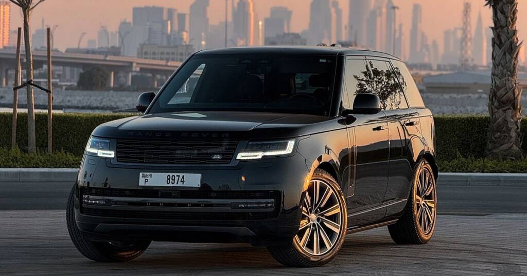 Range Rover Vogue Rental in Dubai: What You Get With DRC 