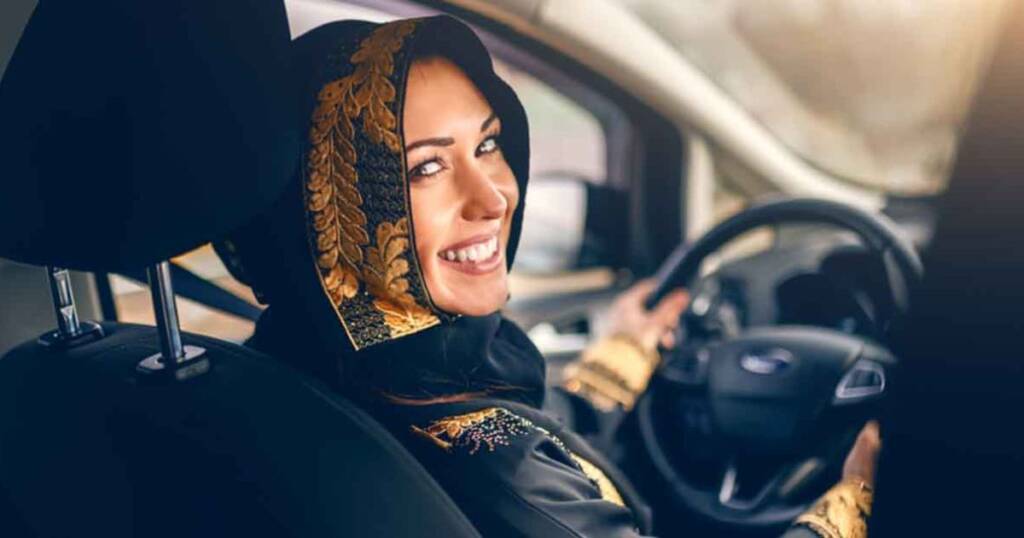 Can Women Drive in Dubai