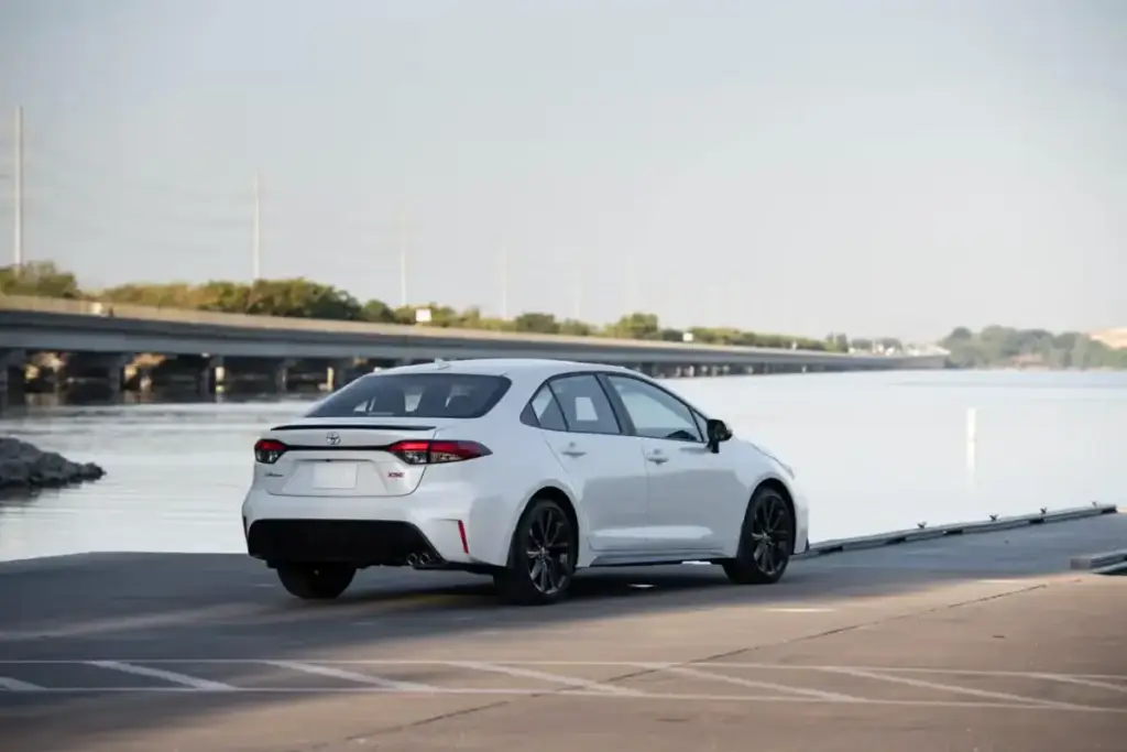 Toyota Corolla rental price in Dubai
